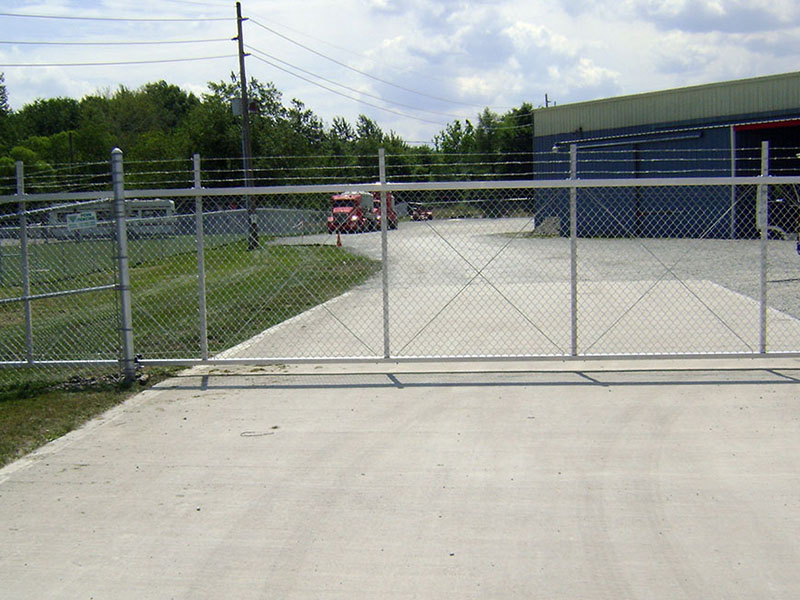 Commercial Chain Link Security Gate Pittsburgh